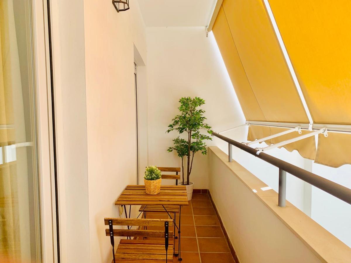 Homely Malaga Parras Con Terraza Interior Y Parking Privado Bajo Suplemento מראה חיצוני תמונה