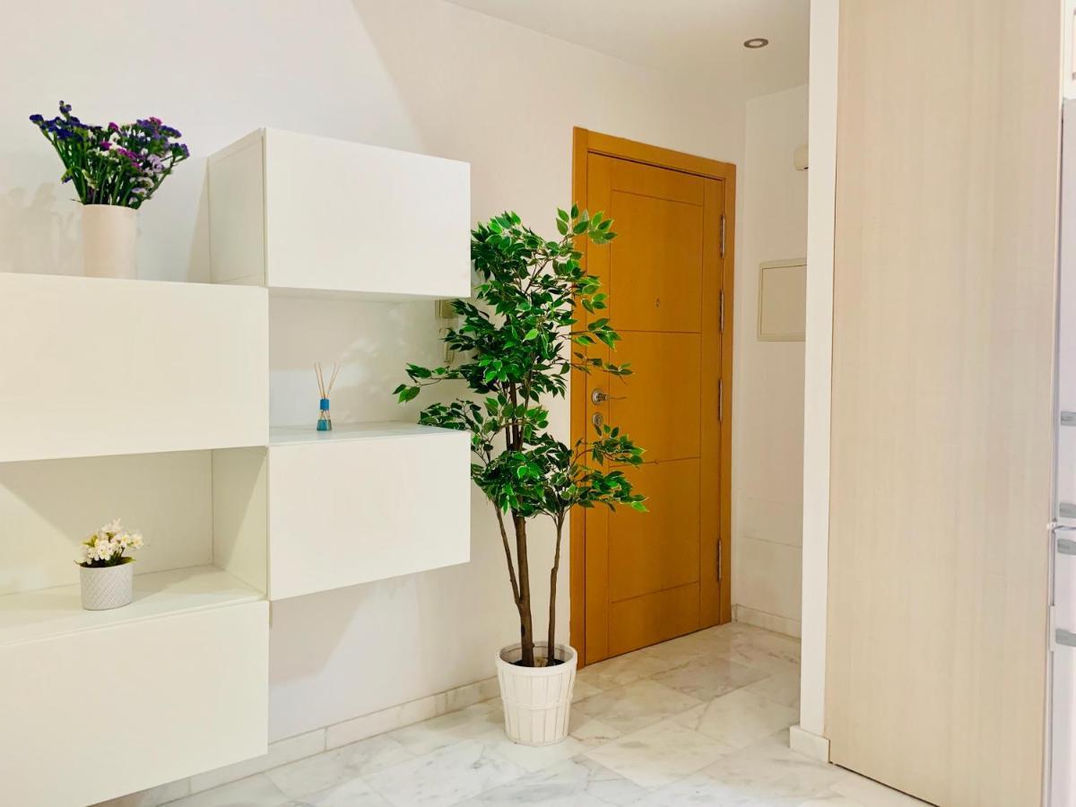 Homely Malaga Parras Con Terraza Interior Y Parking Privado Bajo Suplemento מראה חיצוני תמונה