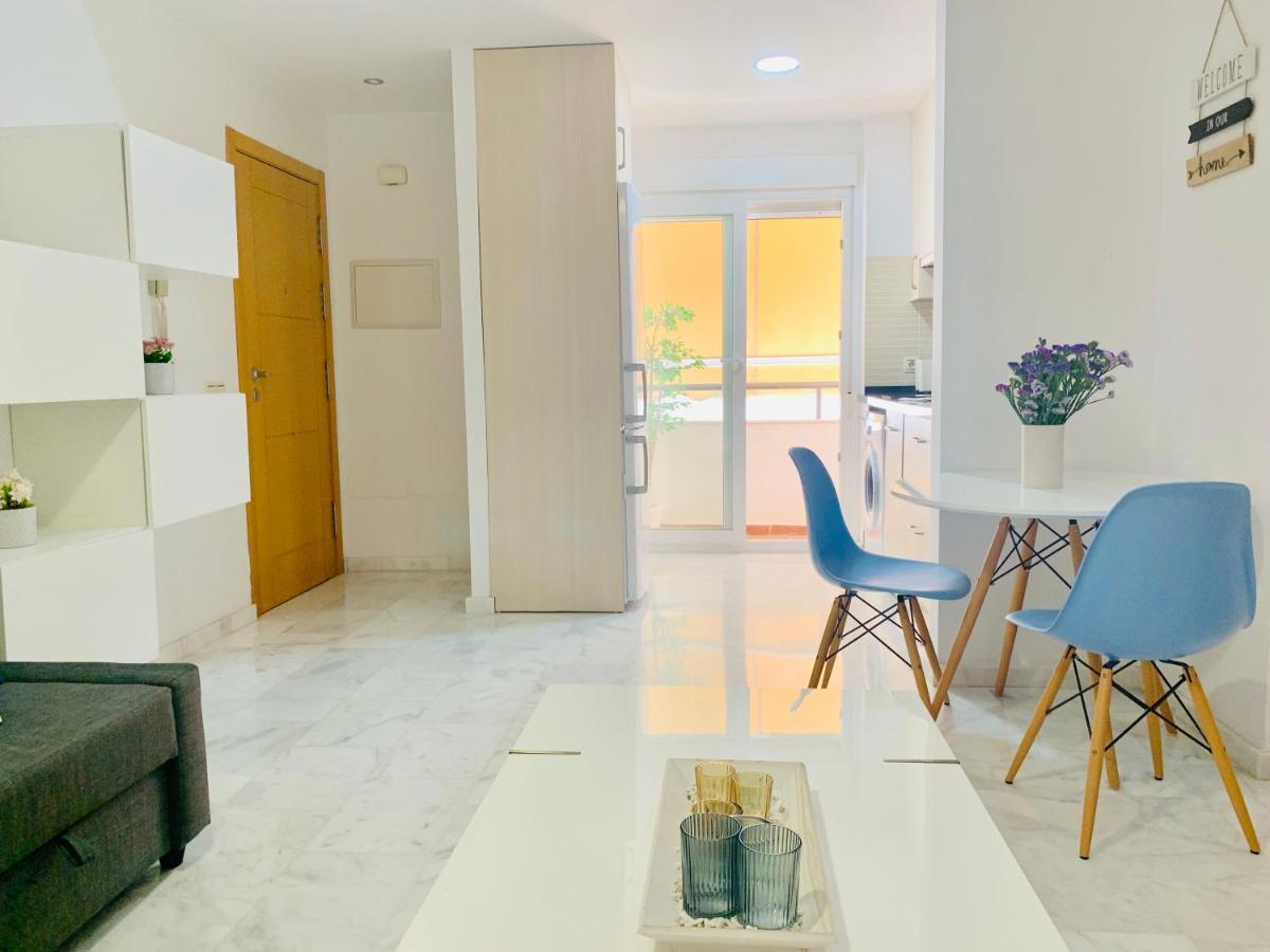Homely Malaga Parras Con Terraza Interior Y Parking Privado Bajo Suplemento מראה חיצוני תמונה
