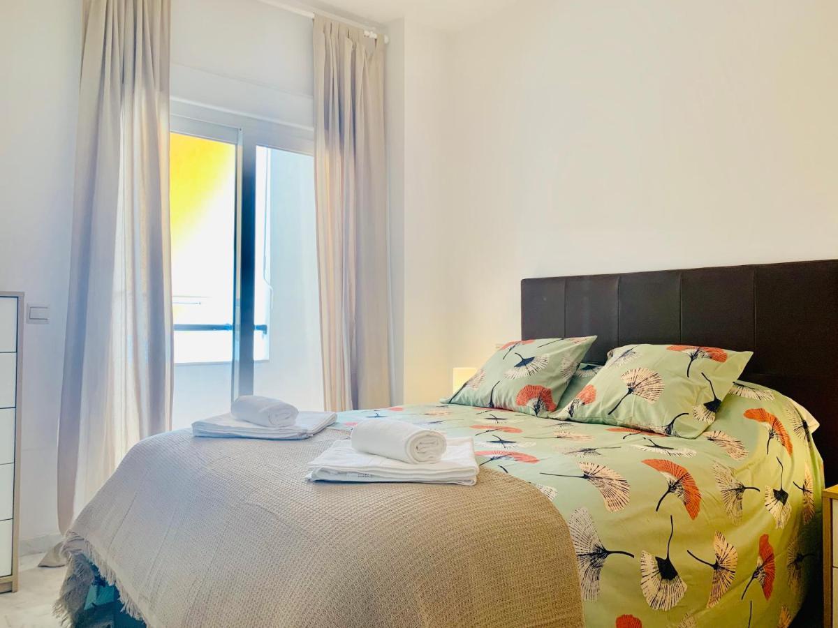 Homely Malaga Parras Con Terraza Interior Y Parking Privado Bajo Suplemento מראה חיצוני תמונה