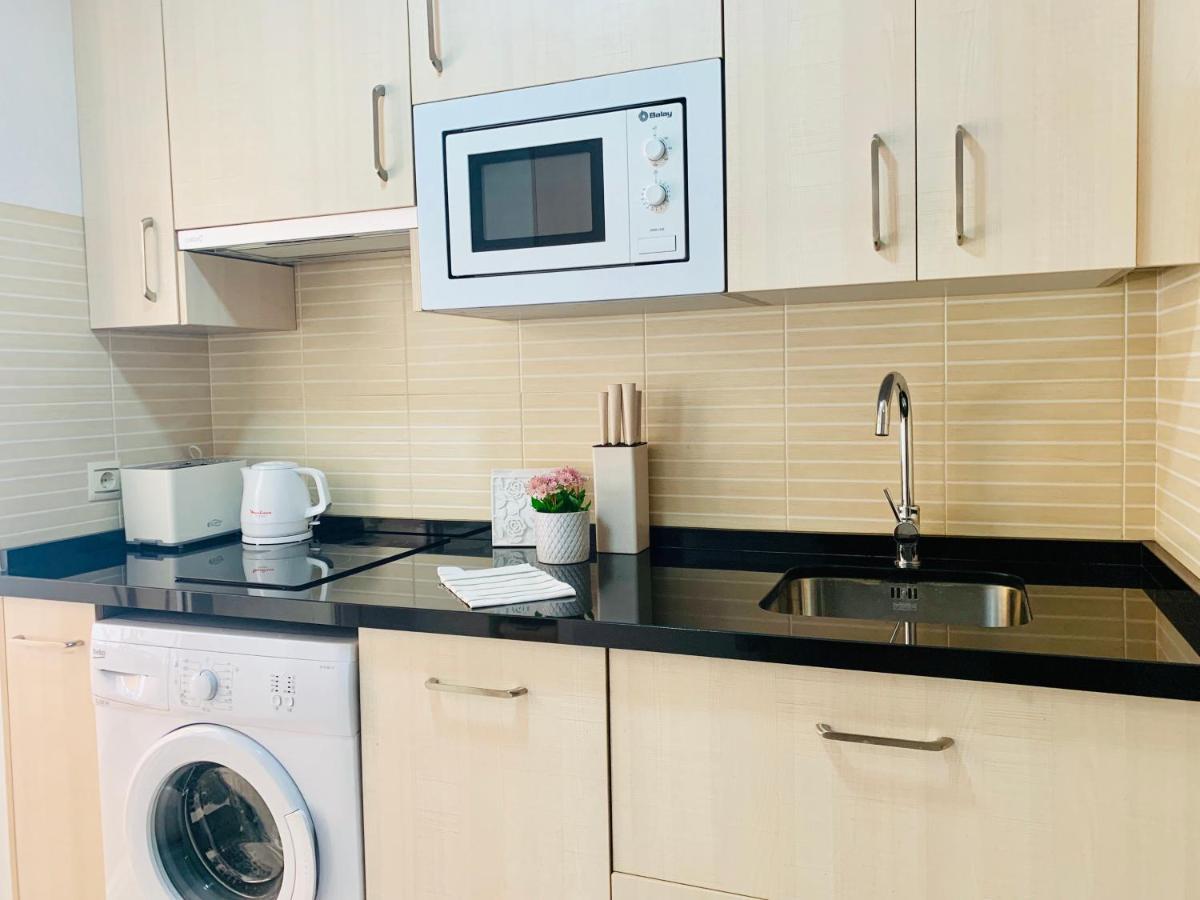 Homely Malaga Parras Con Terraza Interior Y Parking Privado Bajo Suplemento מראה חיצוני תמונה